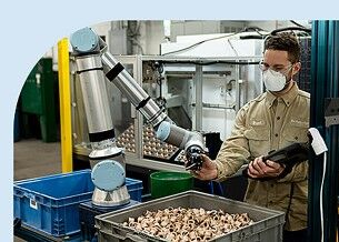 Immagine 2023-01-31 171256 cobot universal robots